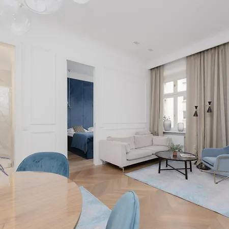 Centrum Warszawy Parking Elegancki Apartament Dla 2 Doroslych I 2 Dzieci By Renters Prestige Apartment *
