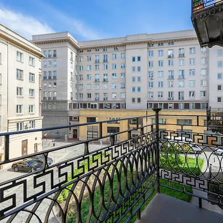 Centrum Warszawy Parking Elegancki Apartament Dla 2 Doroslych I 2 Dzieci By Renters Prestige * Warsaw